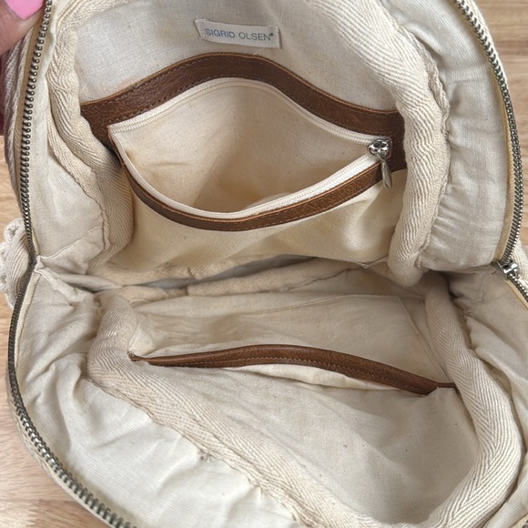 Sigrid Olsen Natural Macrame backpack Bag - Picture 12 of 16